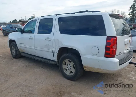 2013 Chevrolet Suburban 1500 Lt z USA, uszkodzony, nr VIN 1GNSCJE09DR179419